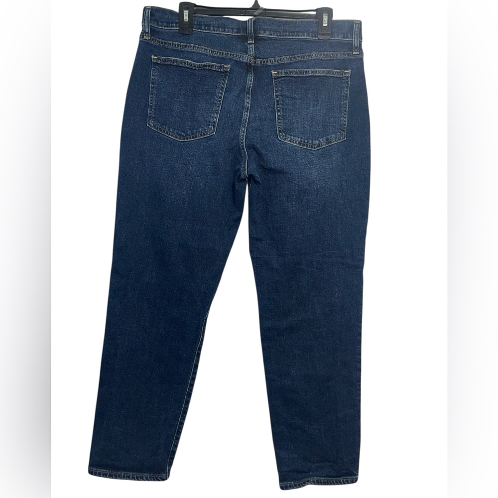 Gap Girlfriend mid-rise jeans. Size 12 R (31/31) GUC - Picture 6 of 9